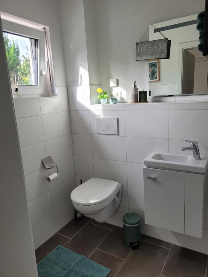 Homestay Lin's Place - Private With Bath Near Fair *